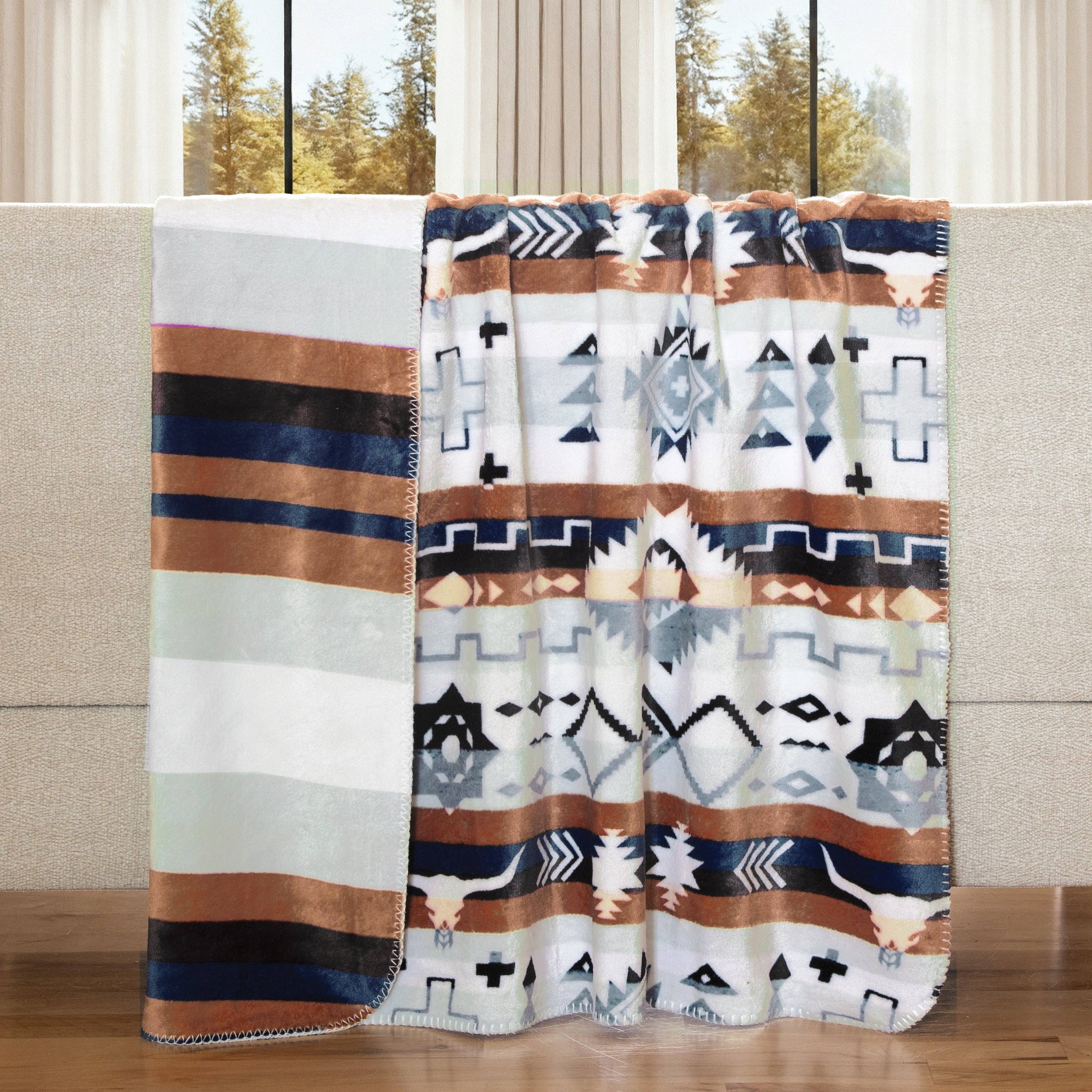 Wrangler® Limestone Butte Throw